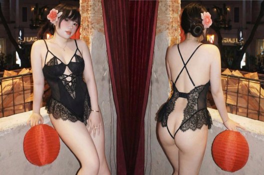 Mỗi lần quan hệ em lại mặc bộ đồ lót mới